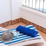 Bahia Blue - La Caleta Апартаменты
